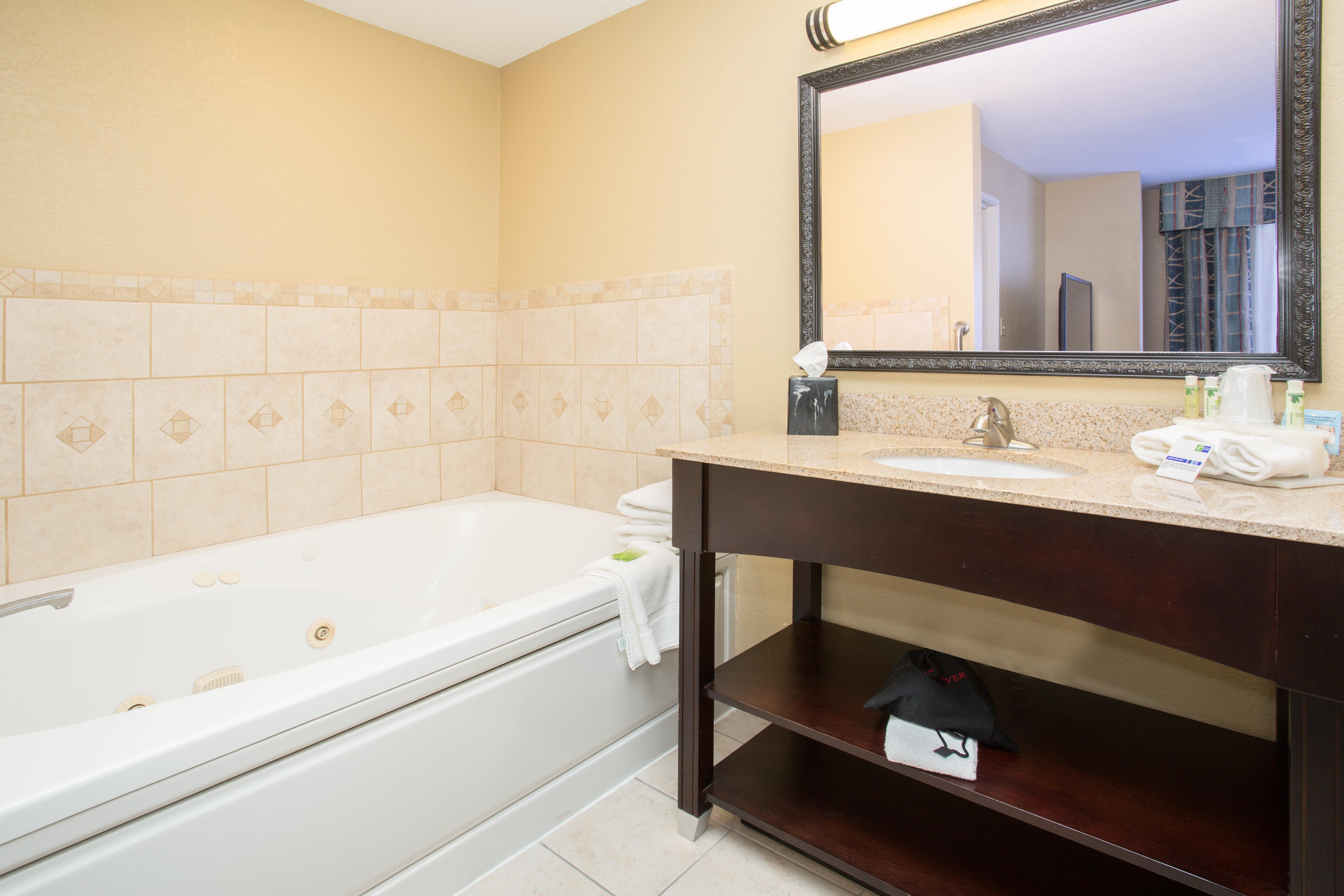 Holiday Inn Express Hotel & Suites Lexington By Ihg Zewnętrze zdjęcie