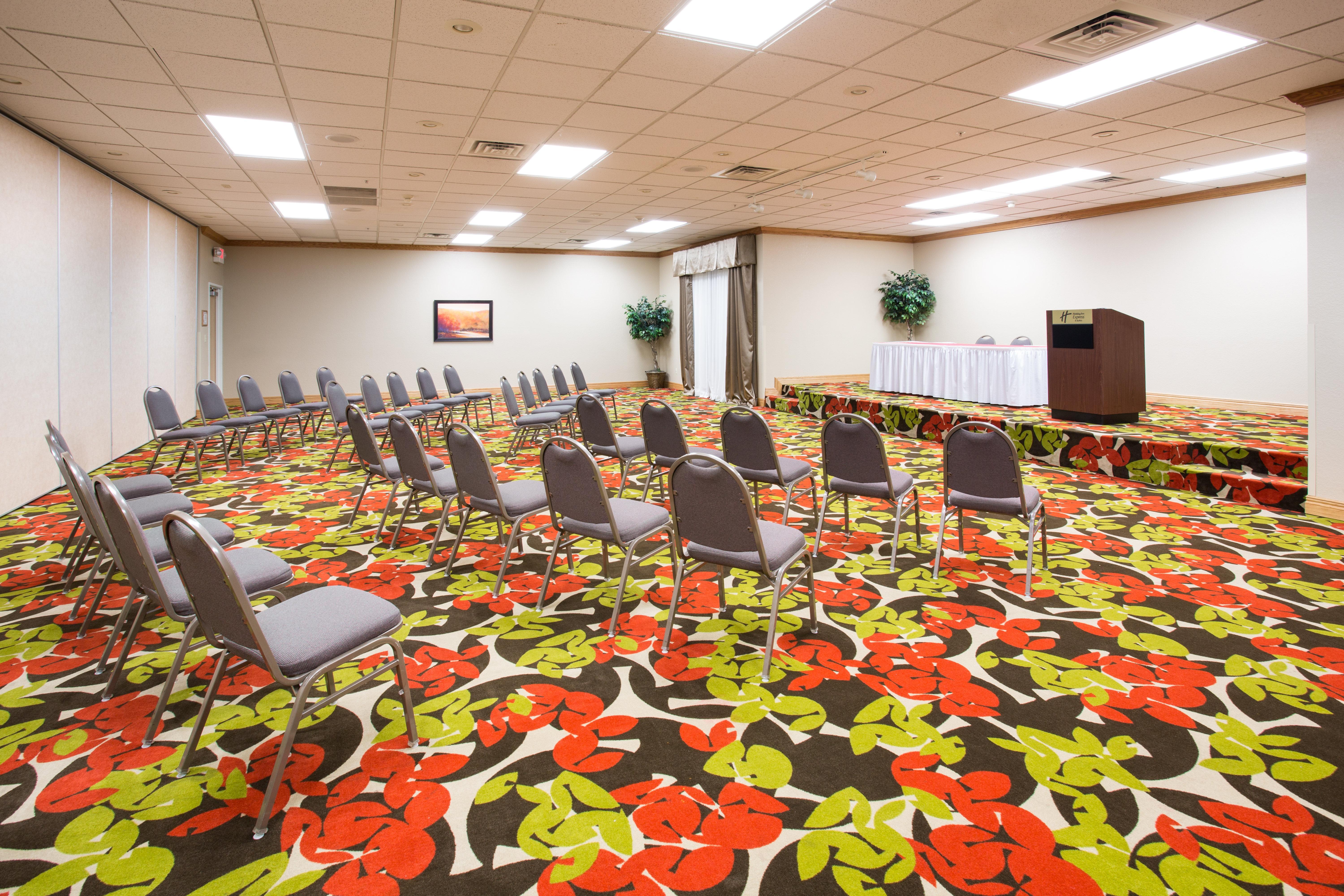 Holiday Inn Express Hotel & Suites Lexington By Ihg Zewnętrze zdjęcie