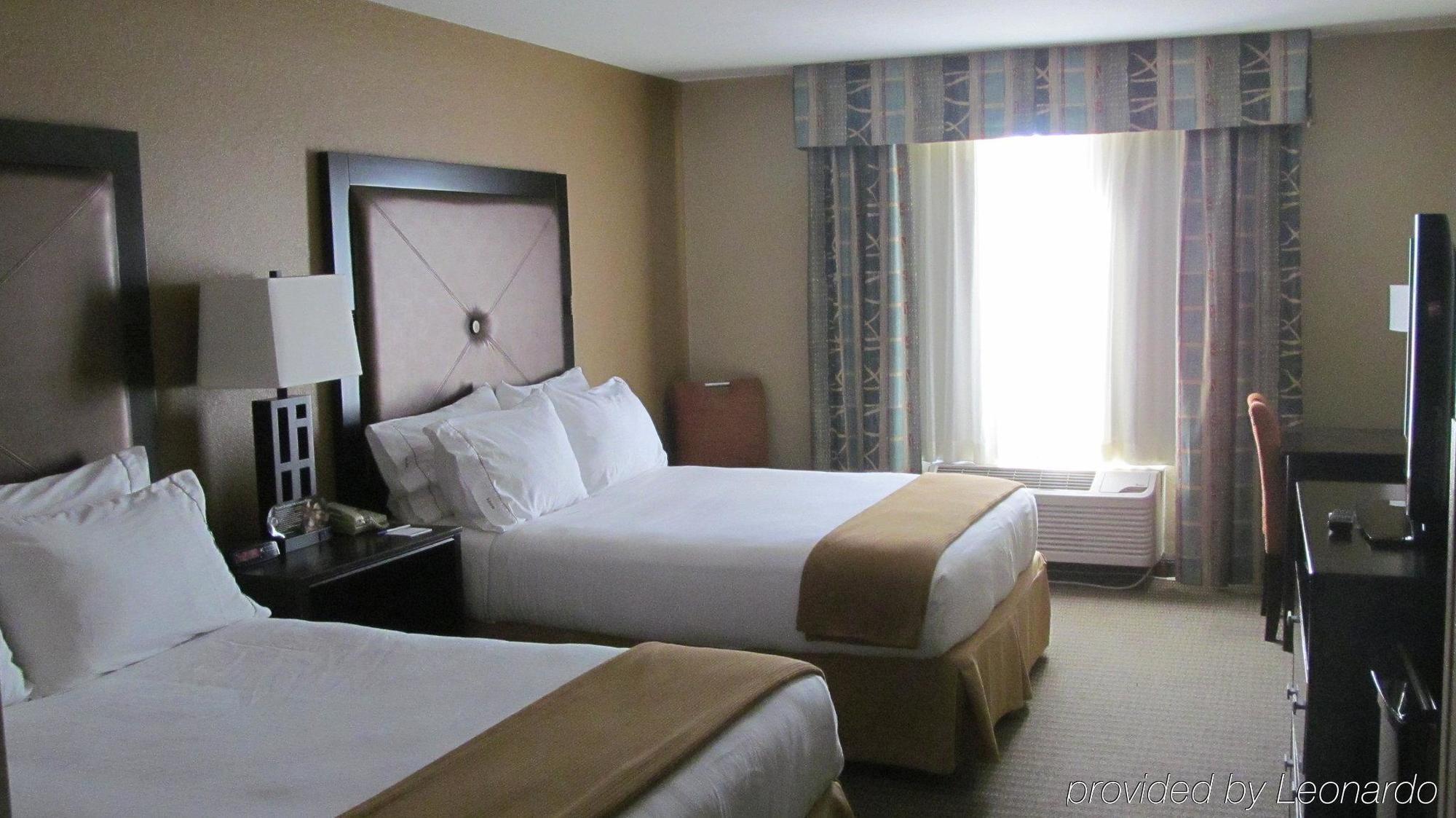Holiday Inn Express Hotel & Suites Lexington By Ihg Zewnętrze zdjęcie