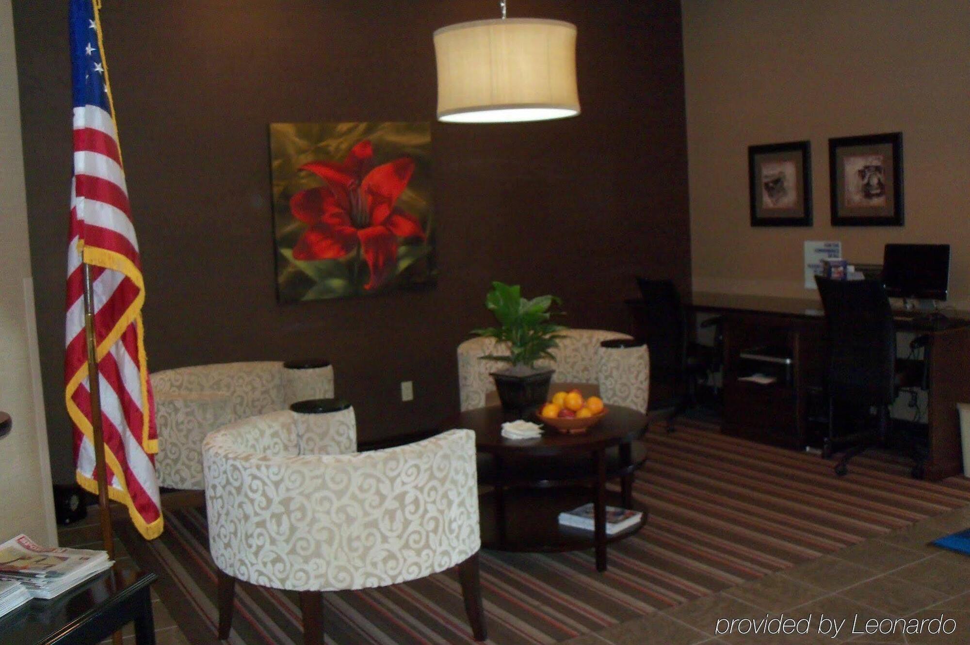 Holiday Inn Express Hotel & Suites Lexington By Ihg Zewnętrze zdjęcie